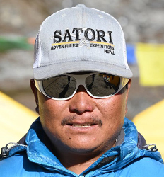  Amadablam Exped. Autumn 2025 